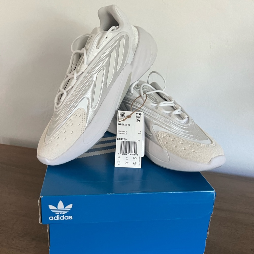 White adidas Ozelia women’s sneakers